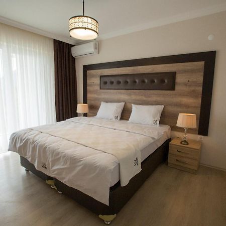 Black Rose Aparthotel Kaşüstü Esterno foto